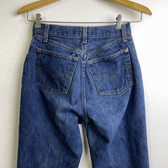 Vintage 80s Levis 501 Jeans Size 9 (25x30) Juniors Womens Denim Button Fly USA - Picture 8 of 16
